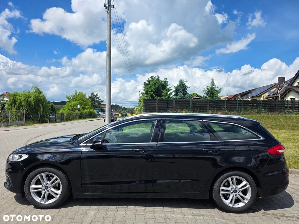 Ford Mondeo 2.0 TDCi STart-Stopp PowerShift-Aut Titanium - 2