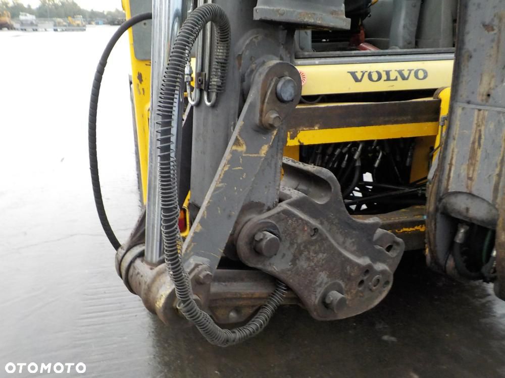 Volvo BL71 - 9