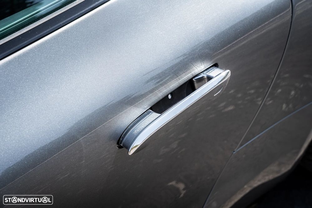 Mercedes-Benz SL 63 AMG 4Matic+ — fotografia 12
