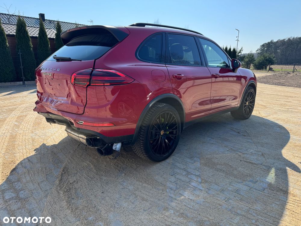 Porsche Cayenne S E-Hybrid - 7