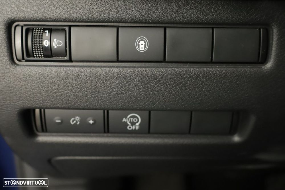 Nissan X-Trail 1.5 VC T N-Connecta 7L - 19