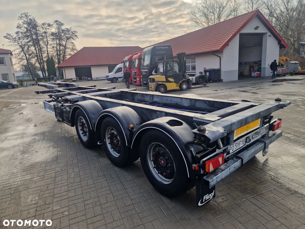 Fliegl podkontenerowa uniwersalna - 1