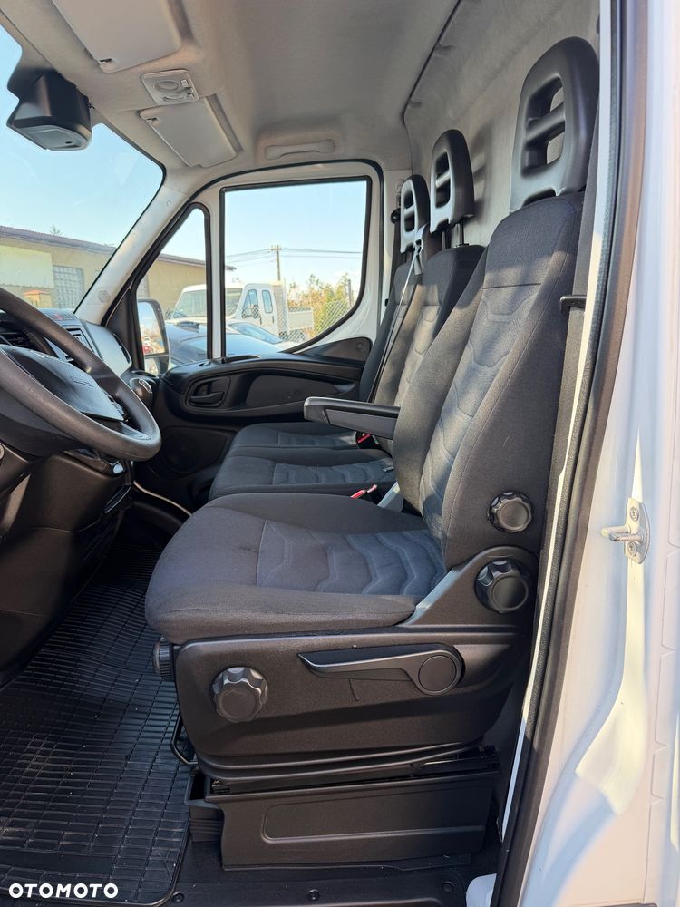 Iveco Daily 35S14 - 12