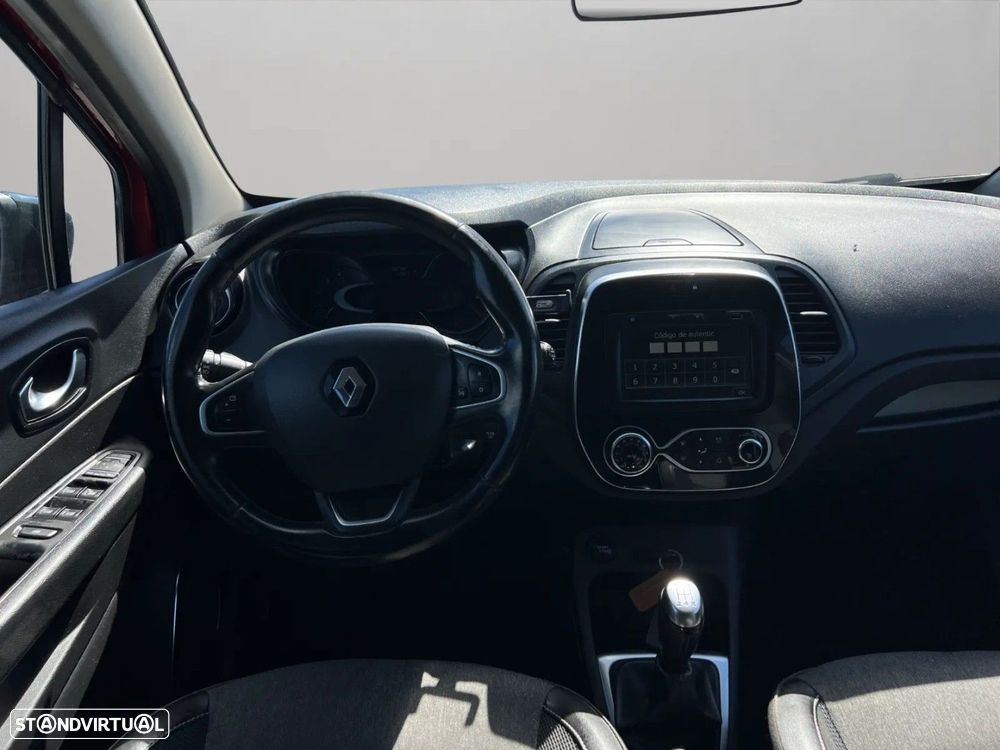 Renault Captur 1.5 dCi Exclusive - 11