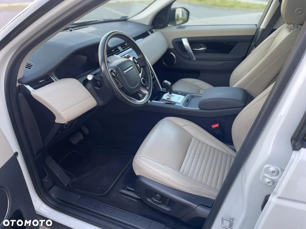 Land Rover Discovery Sport ver-2-0-p200-mhev-hse - 17
