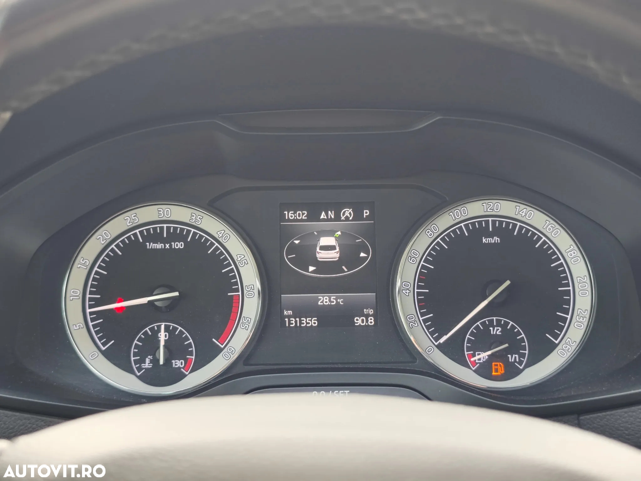 Skoda Karoq 1.6 TDI DSG Ambition - 22