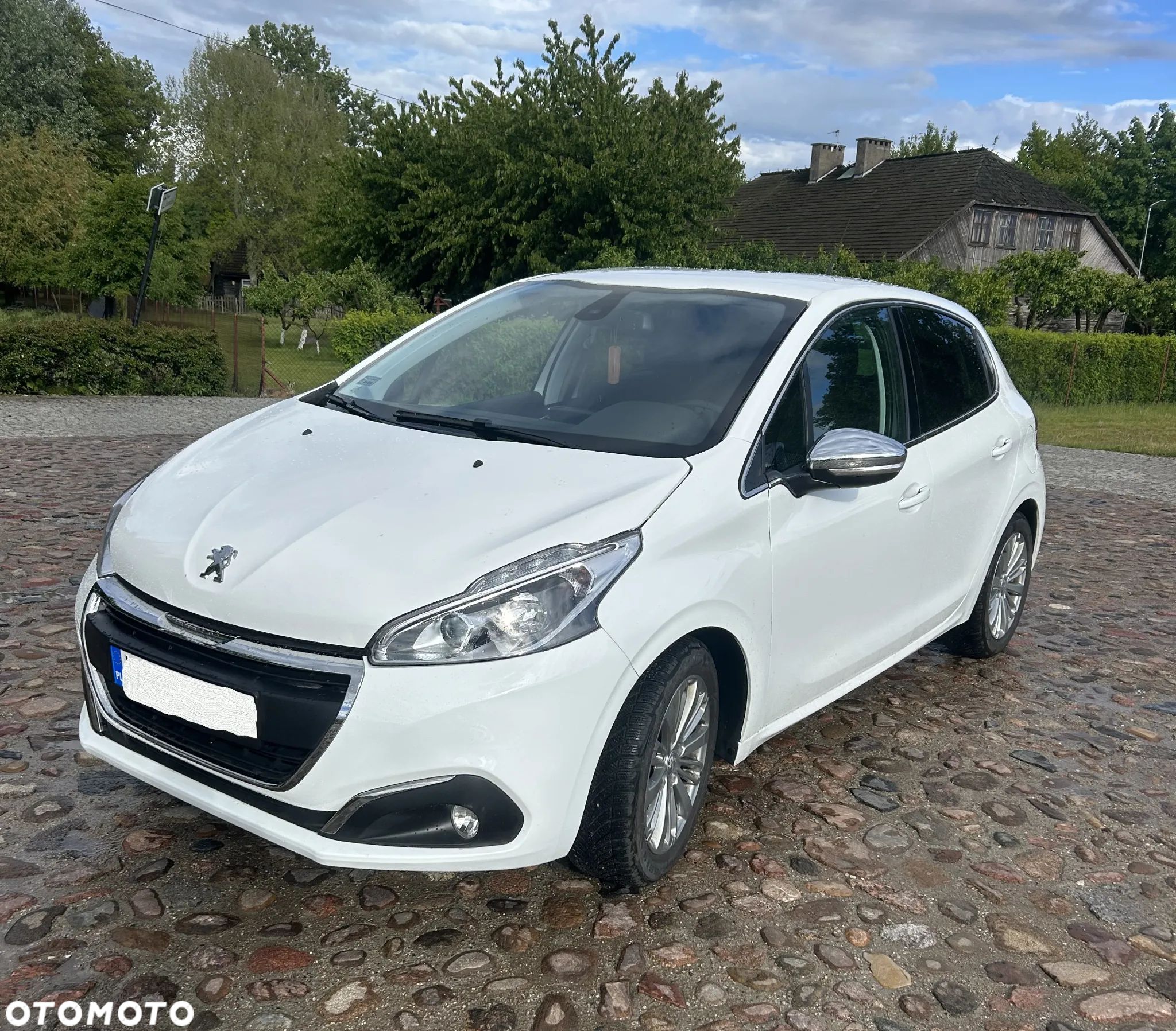 Peugeot 208 1.2 PureTech GPF Allure S&S EAT6 - 1