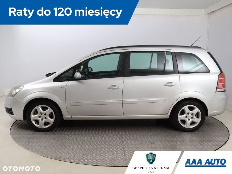 Opel Zafira - 4