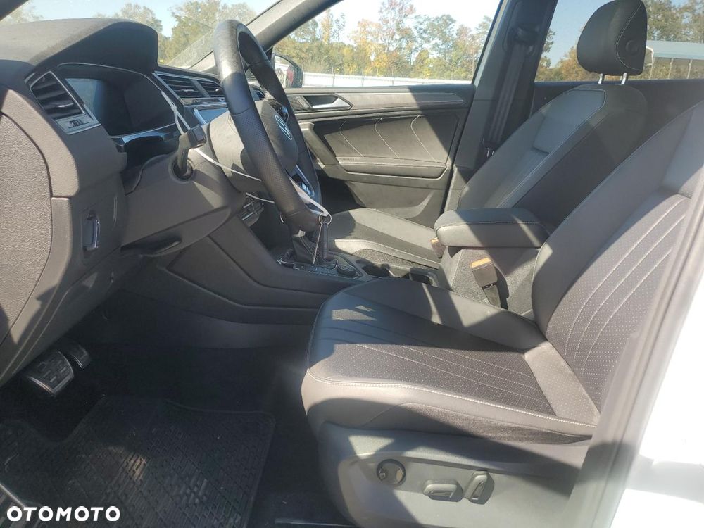 Volkswagen Tiguan - 7
