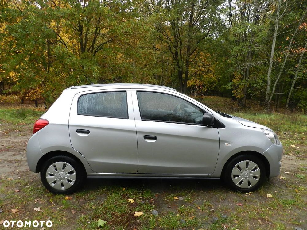 Mitsubishi Space Star - 10