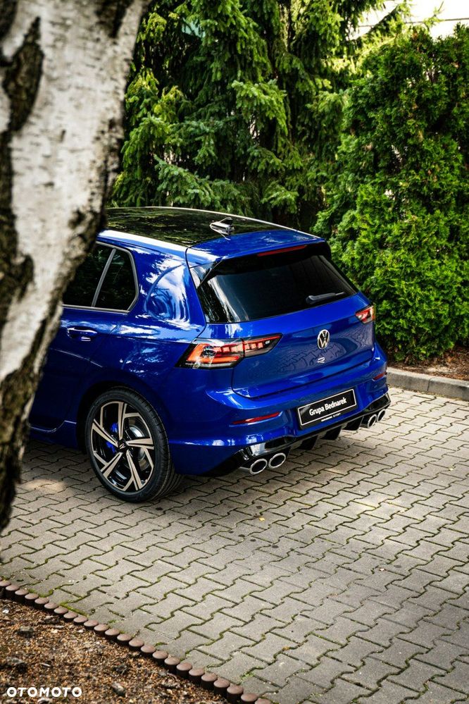 Volkswagen Golf - 14