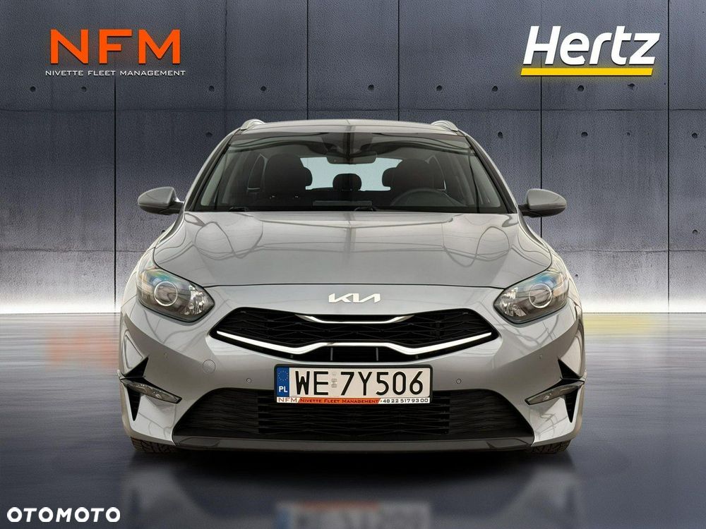 Kia Ceed - 9