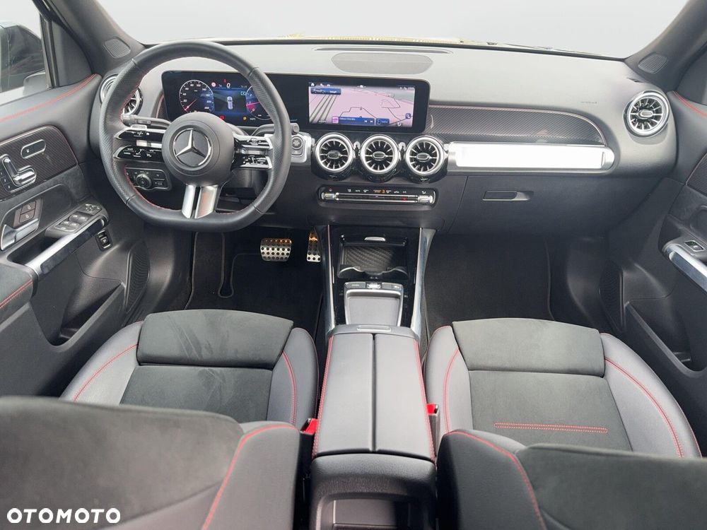 Mercedes-Benz GLB 200 AMG Line 7G-DCT - 20