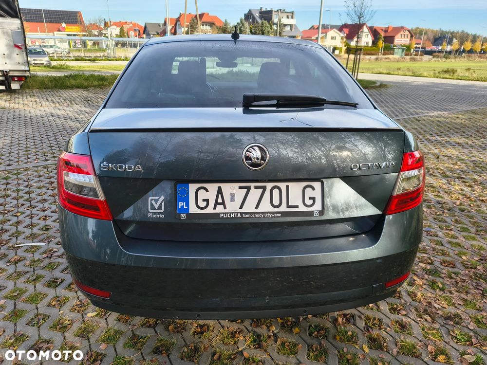 Skoda Octavia 1.5 TSI ACT Style DSG - 6