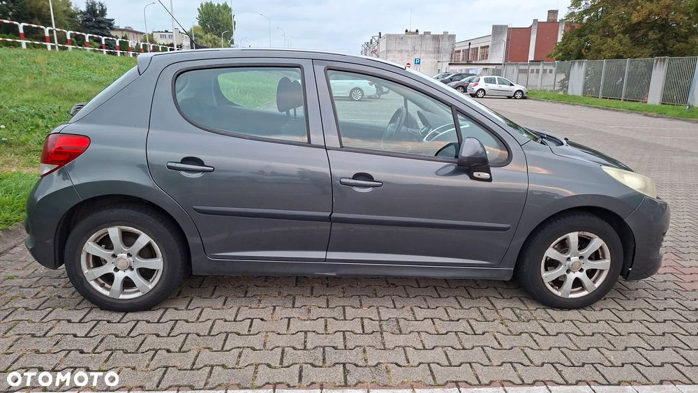 Peugeot 207 1.4 HDi Trendy - 4