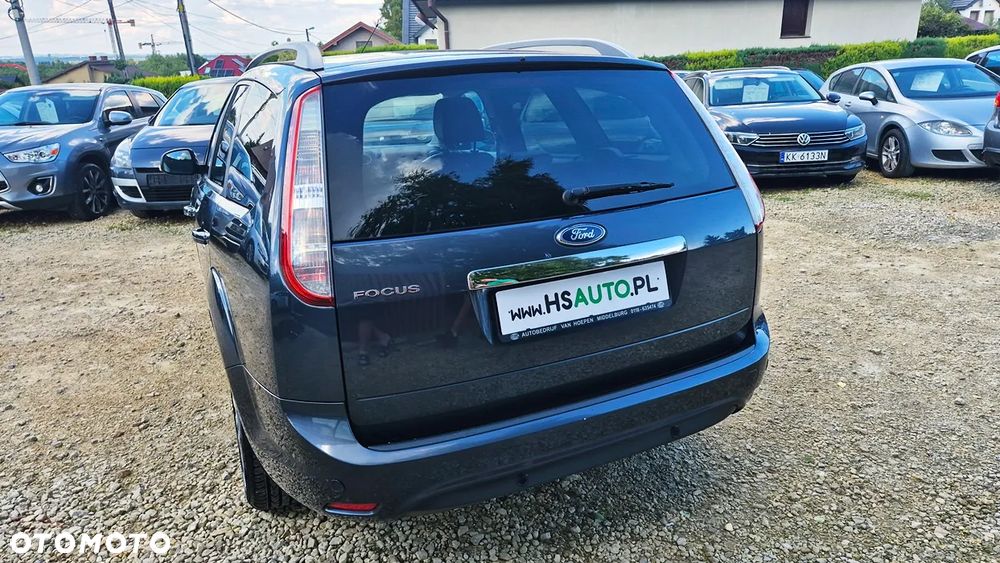 Ford Focus 1.6 16V Titanium - 17