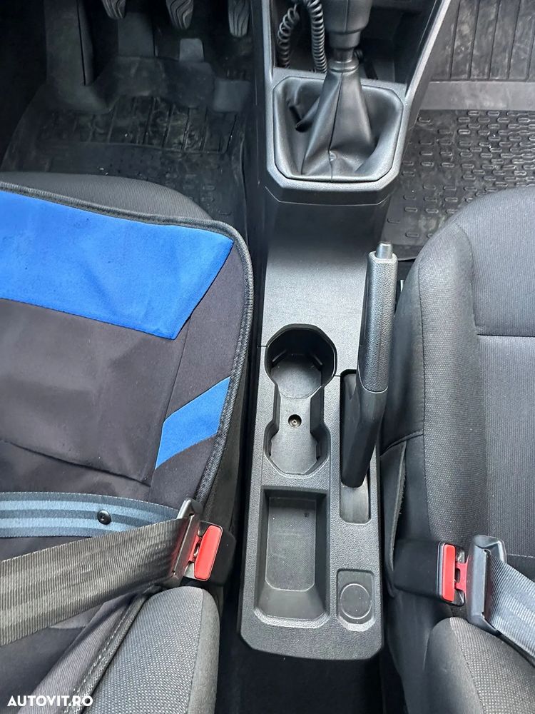 Dacia Logan ECO-G 100 Essential - 5