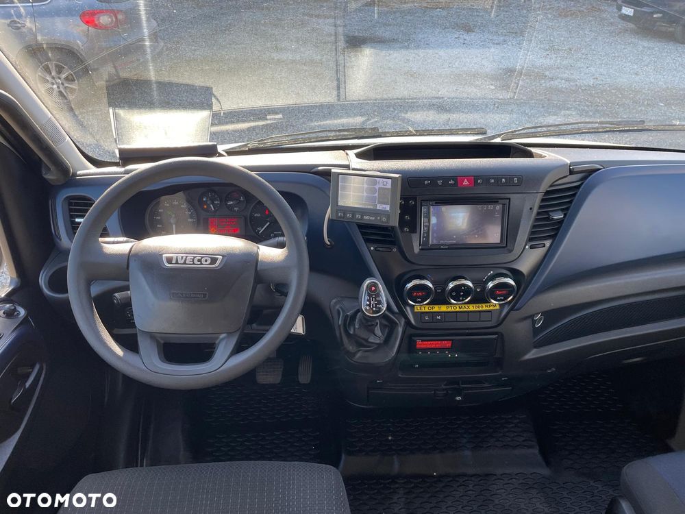 Iveco Daily 70C18 Hi-Matic Pomoc drogowa Holownik 2019r - 18