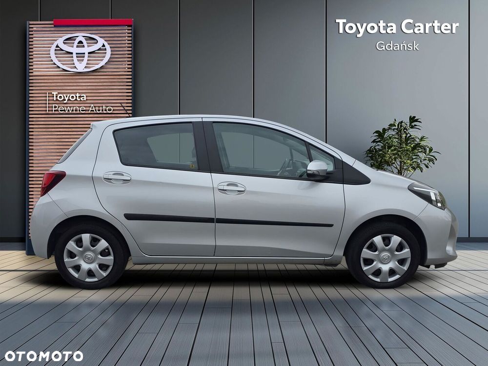 Toyota Yaris - 7