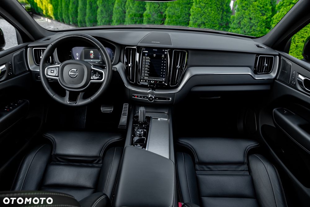 Volvo XC 60 B5 D AWD Geartronic RDesign - 27