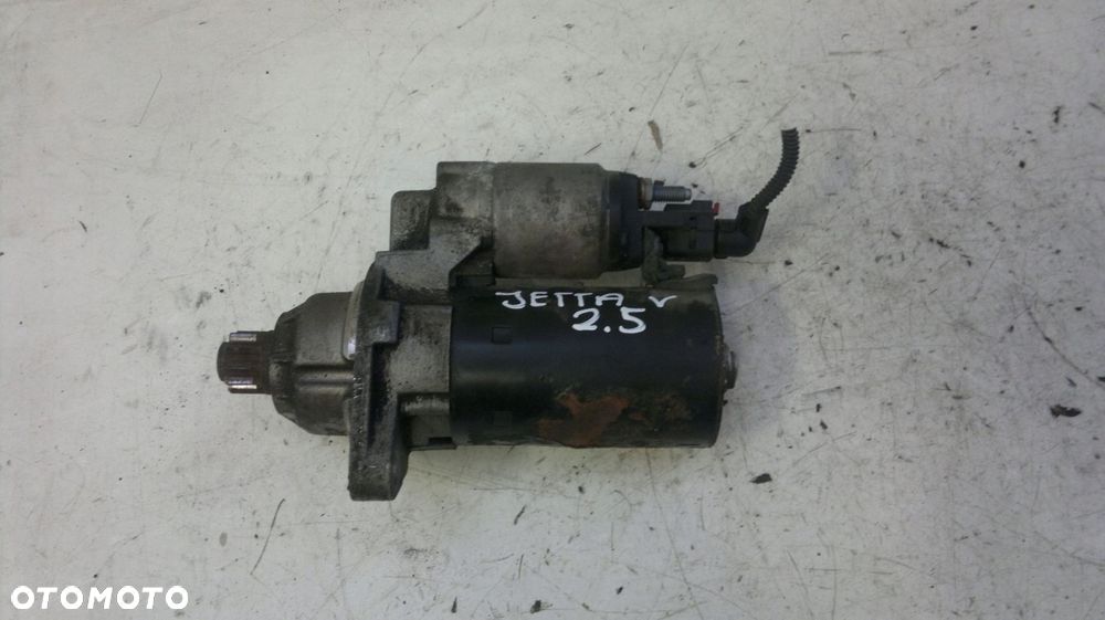 rozrusznik automat vw jetta v 2.5 - 2