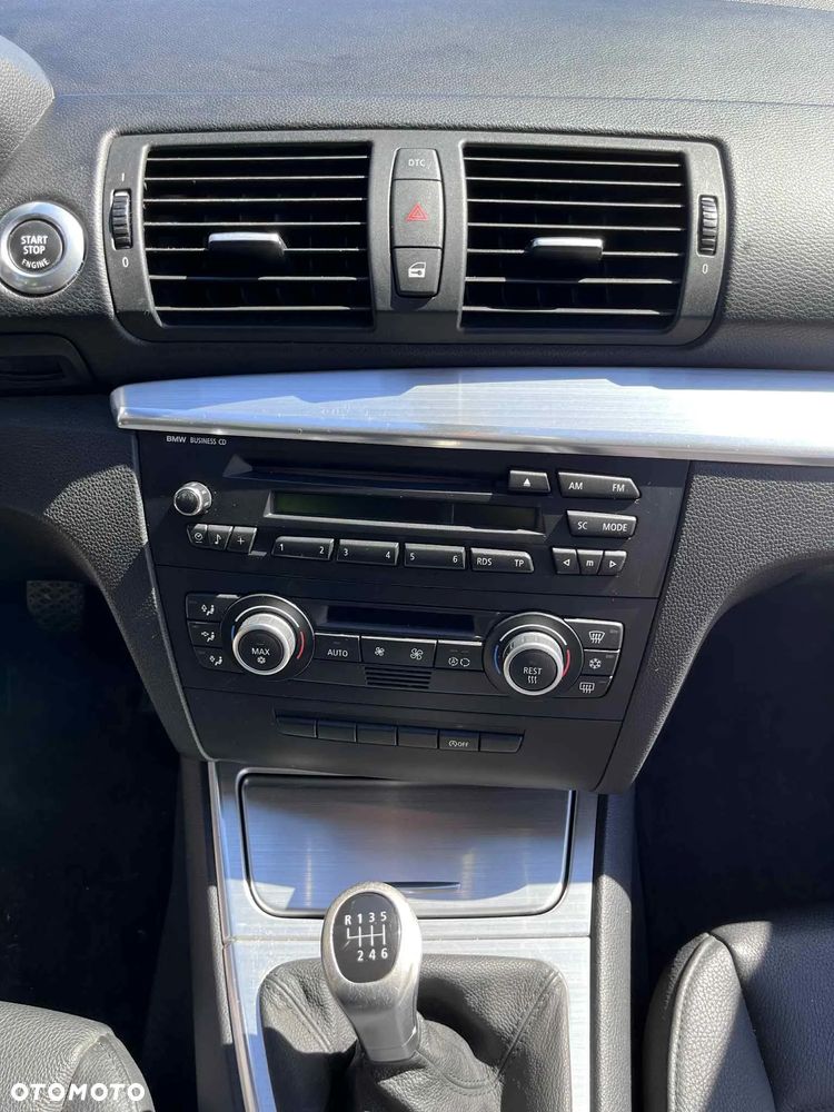 BMW Seria 1 118d - 13