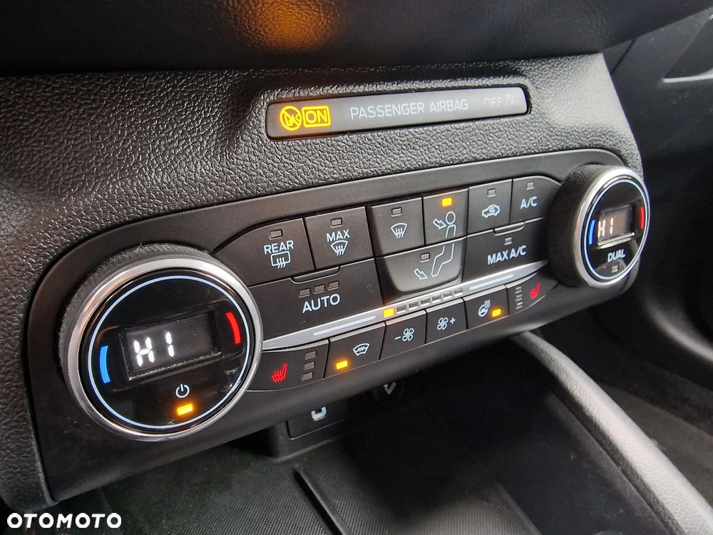 Ford Focus 1.0 EcoBoost Titanium ASS - 16