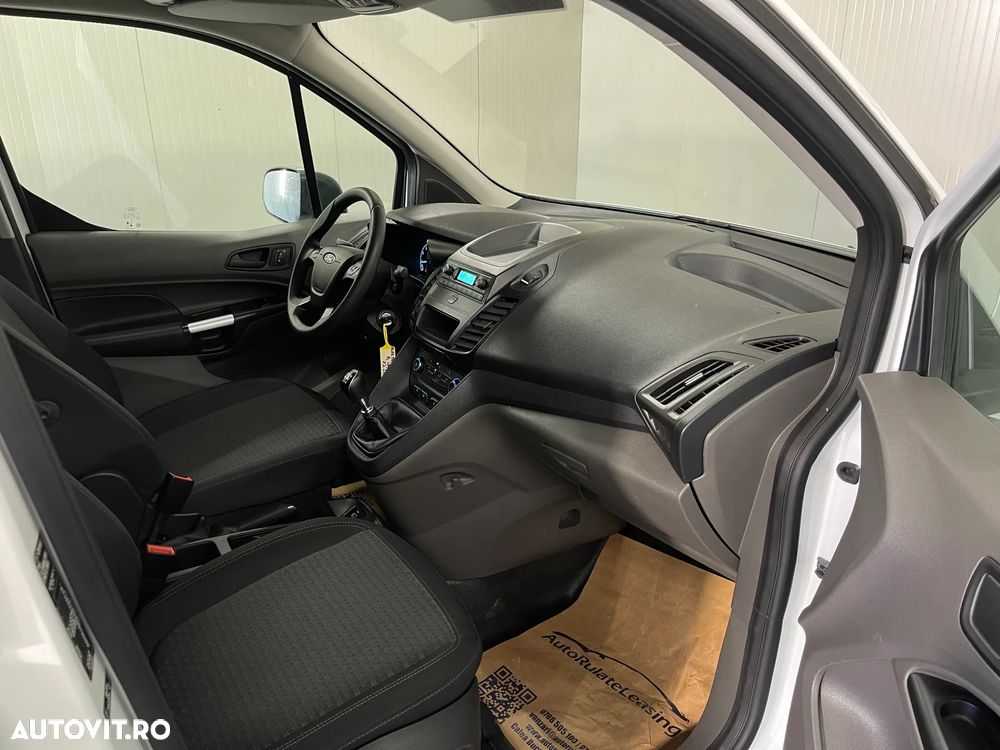 Ford Transit Connect - 4