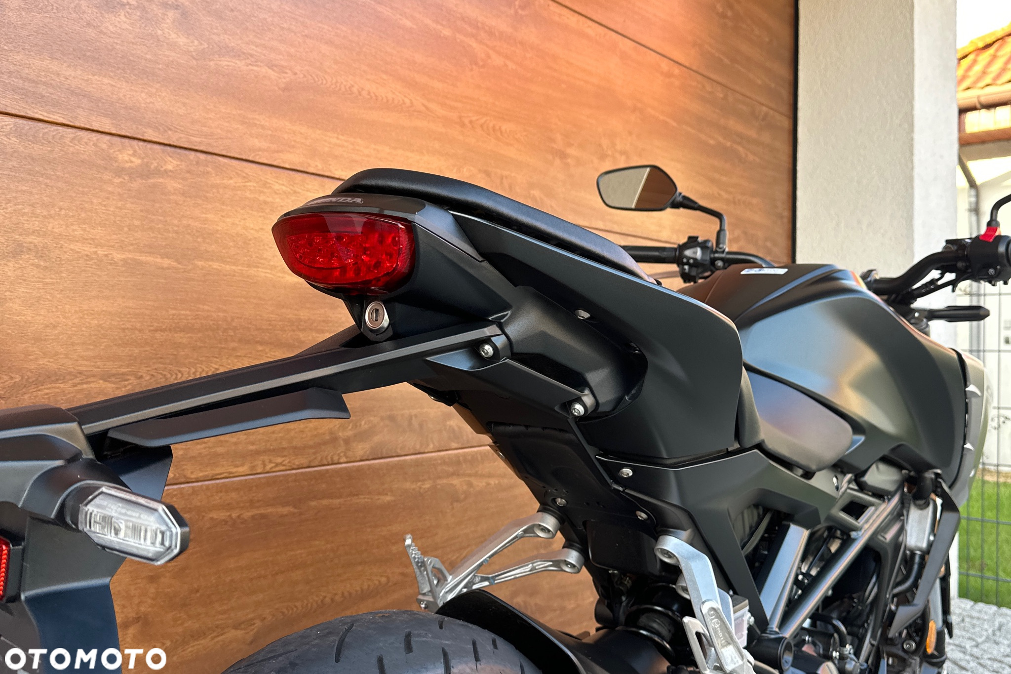 Honda CB - 14
