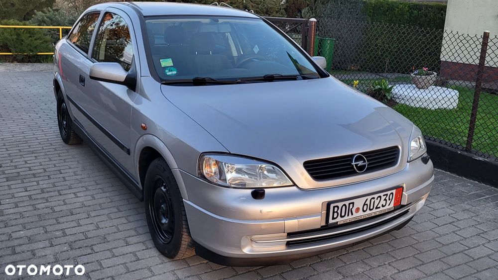 Opel Astra - 2