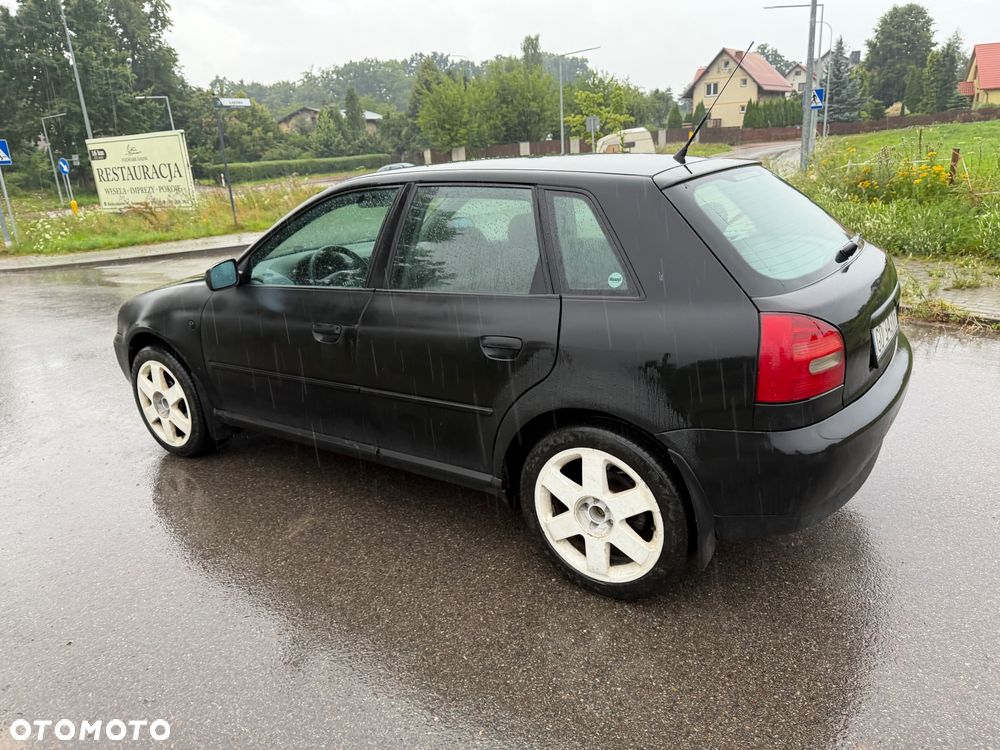 Audi A3 Sportback - 12