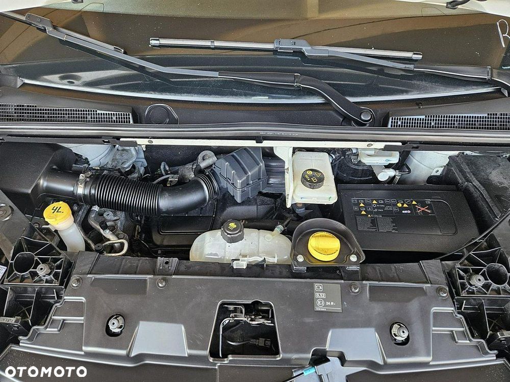 Renault Trafic - 19