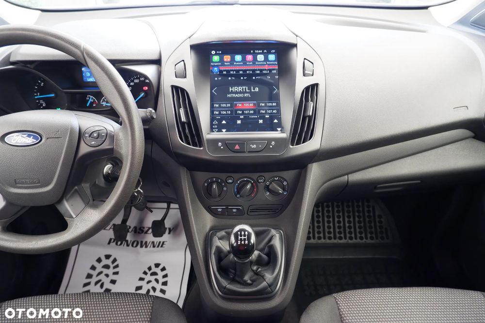 Ford Tourneo Connect - 12
