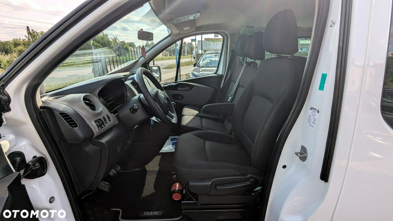 Renault Trafic - 12