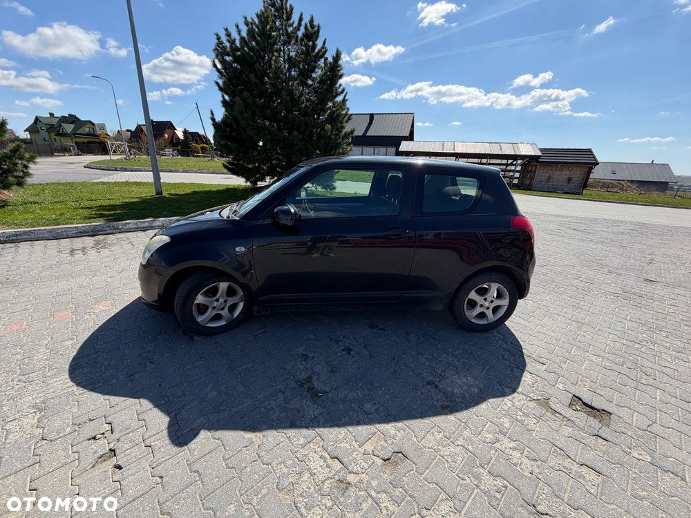 Suzuki Swift 1.5 GS - 6