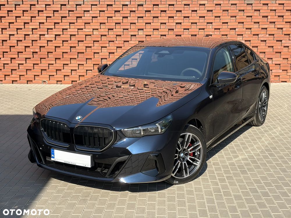 BMW Seria 5 520i mHEV M Sport - 5