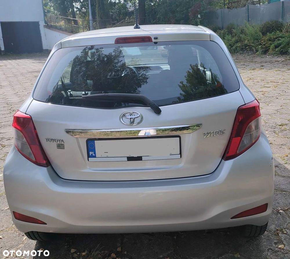 Toyota Yaris - 2
