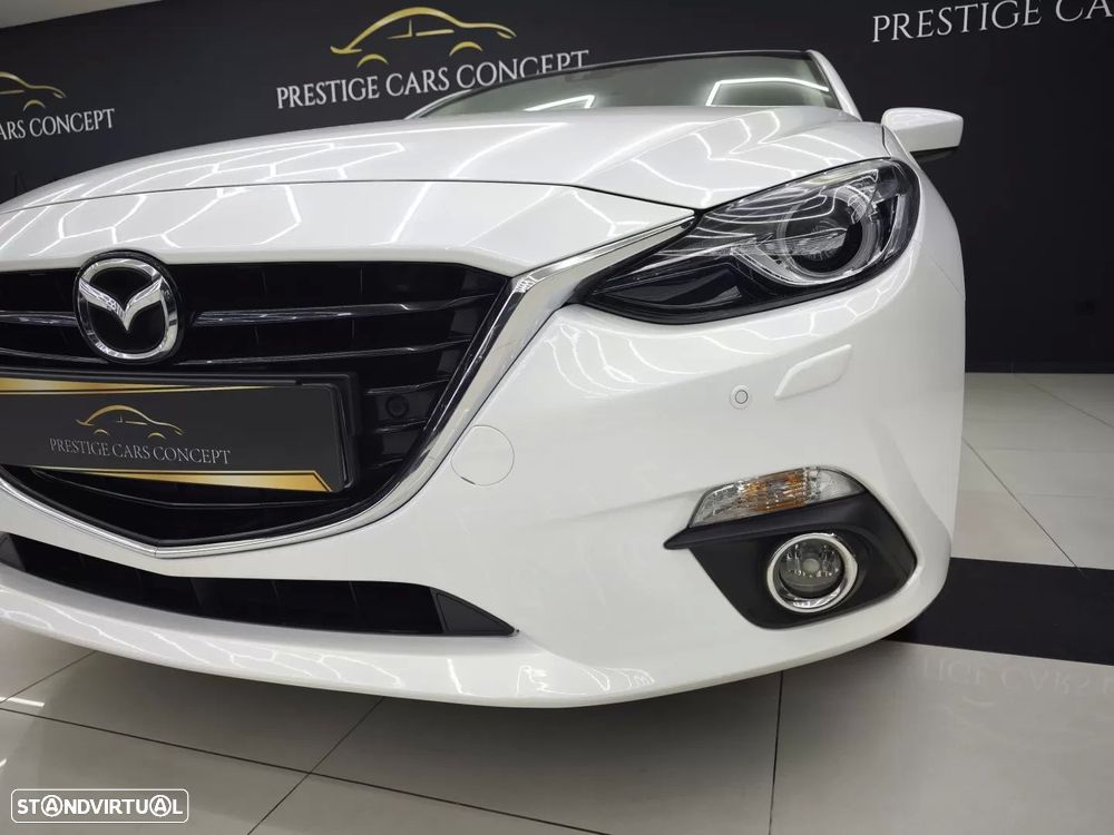 Mazda 3 Hatchback 1.5 Sky-D Excellence Navi - 10