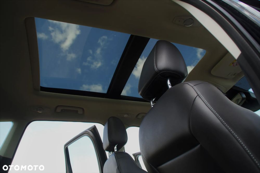Ford Kuga - 31