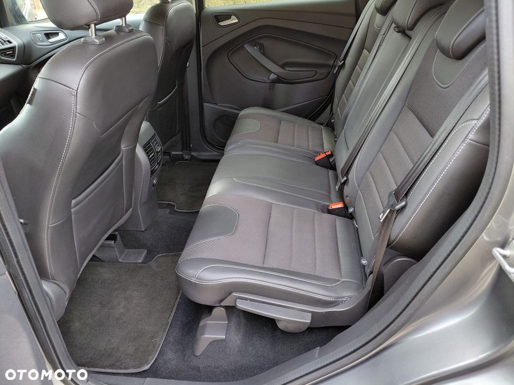 Ford Kuga - 15