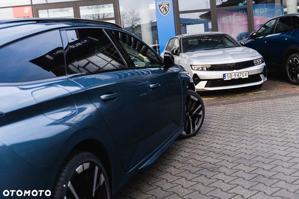 Peugeot 308 58.3kWh GT Exclusive - 33