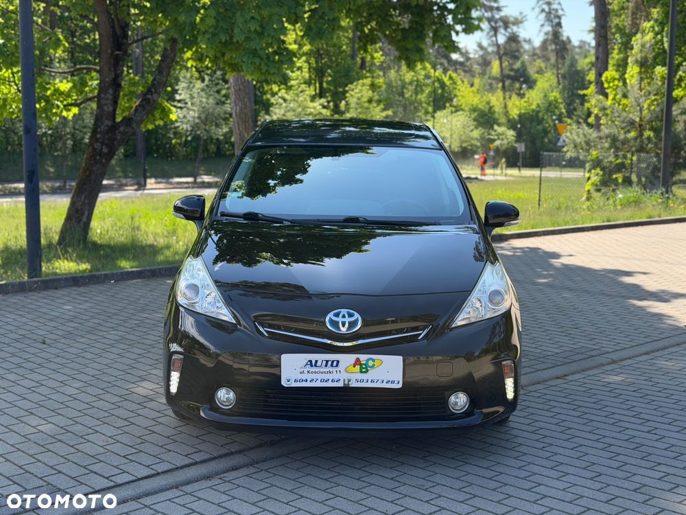 Toyota Prius+ (Hybrid) Executive - 8