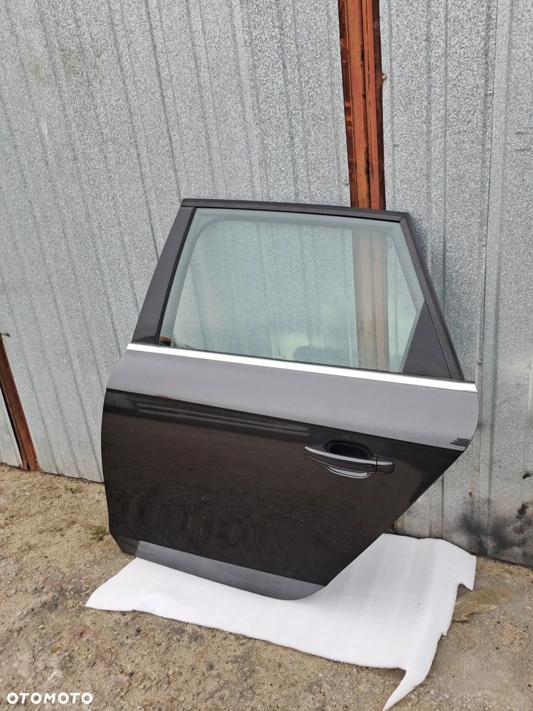 Audi a4 b8 lift kolor LZ7L drzwi tylne lewe kompletne - 3