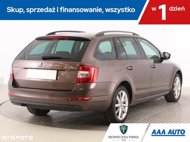 Skoda Octavia - 7