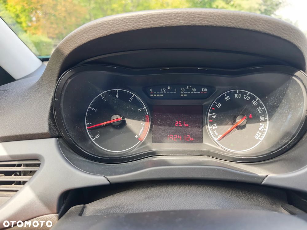 Opel Corsa - 25