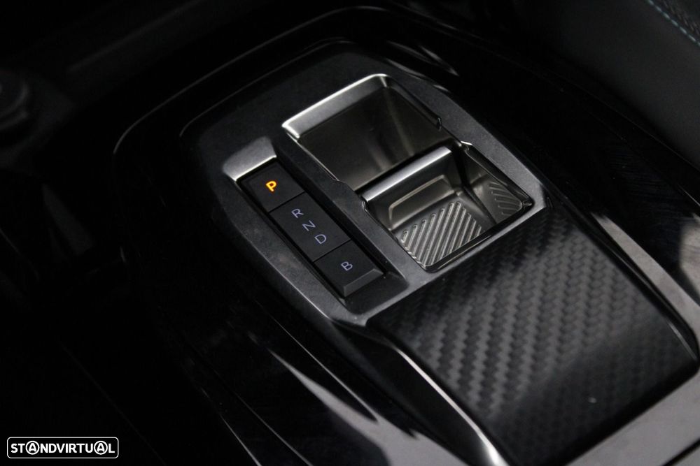 Peugeot e-2008 50 kWh Allure Pack - 25