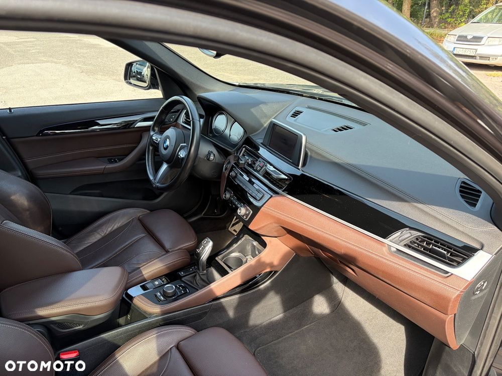 BMW X1 xDrive20i M Sport - 17