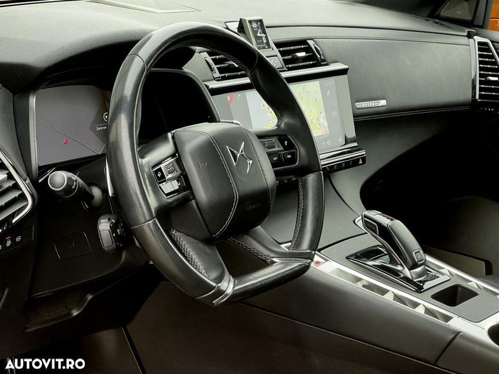 DS Automobiles DS 7 Crossback - 12