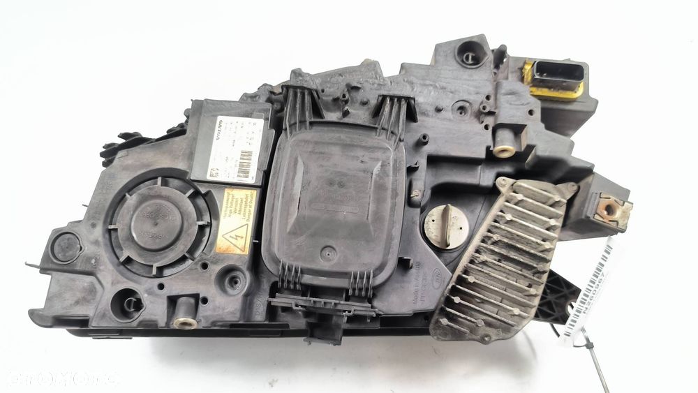 LAMPA LEWA PRZÓD VOLVO FH II FH5 500 22239247 - 9