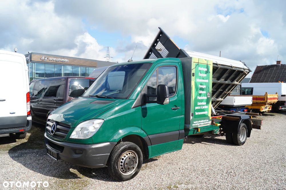 Mercedes-Benz Sprinter - 11
